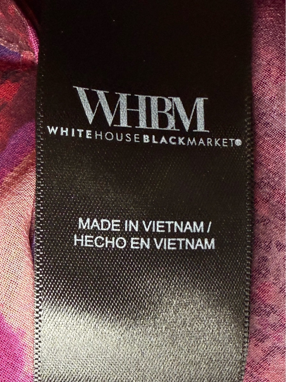 White House Black Market Pink and Purple Floral V-Neck Blouse - Picture 6 of 7